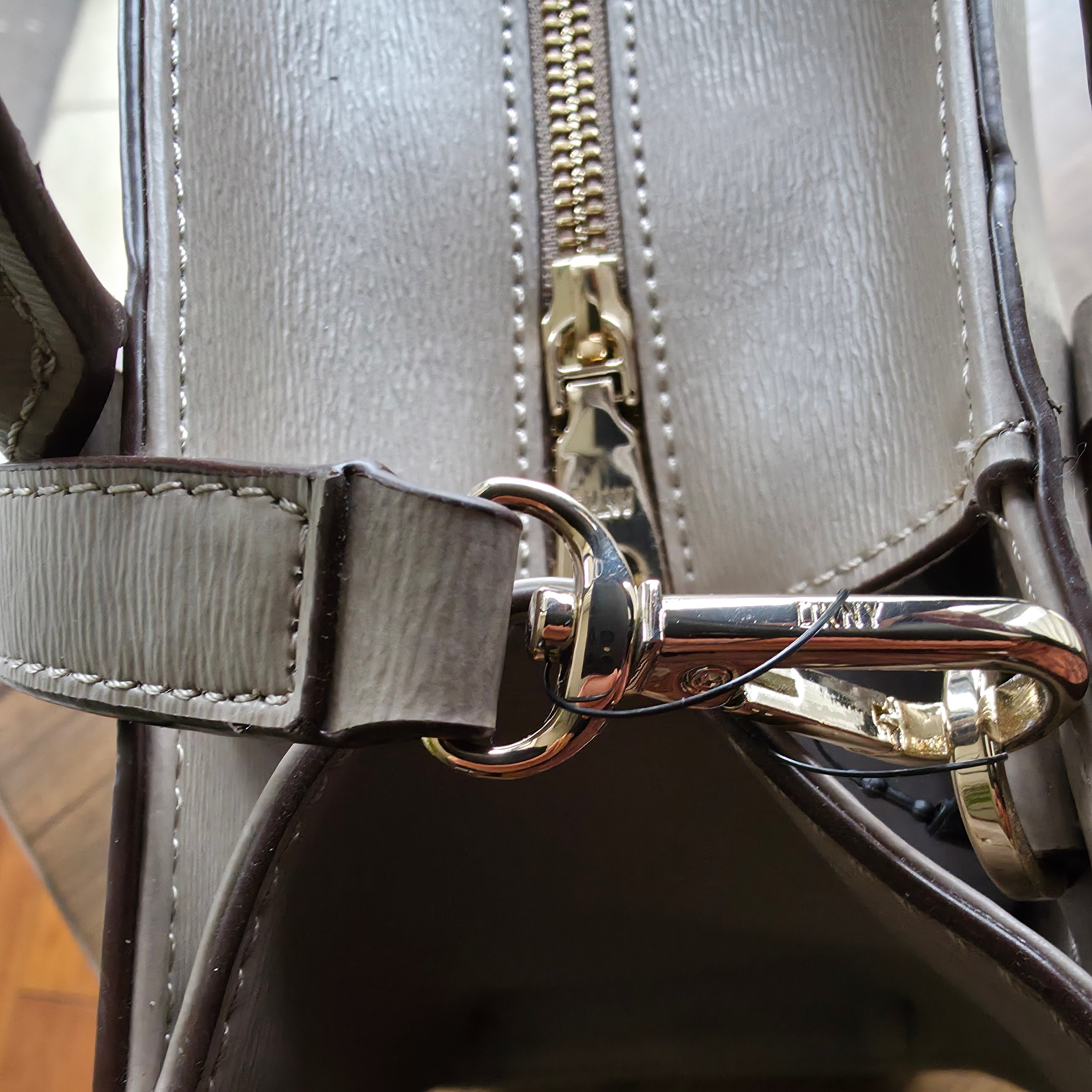 Cartera DKNY Perri  Box Satchel Beige