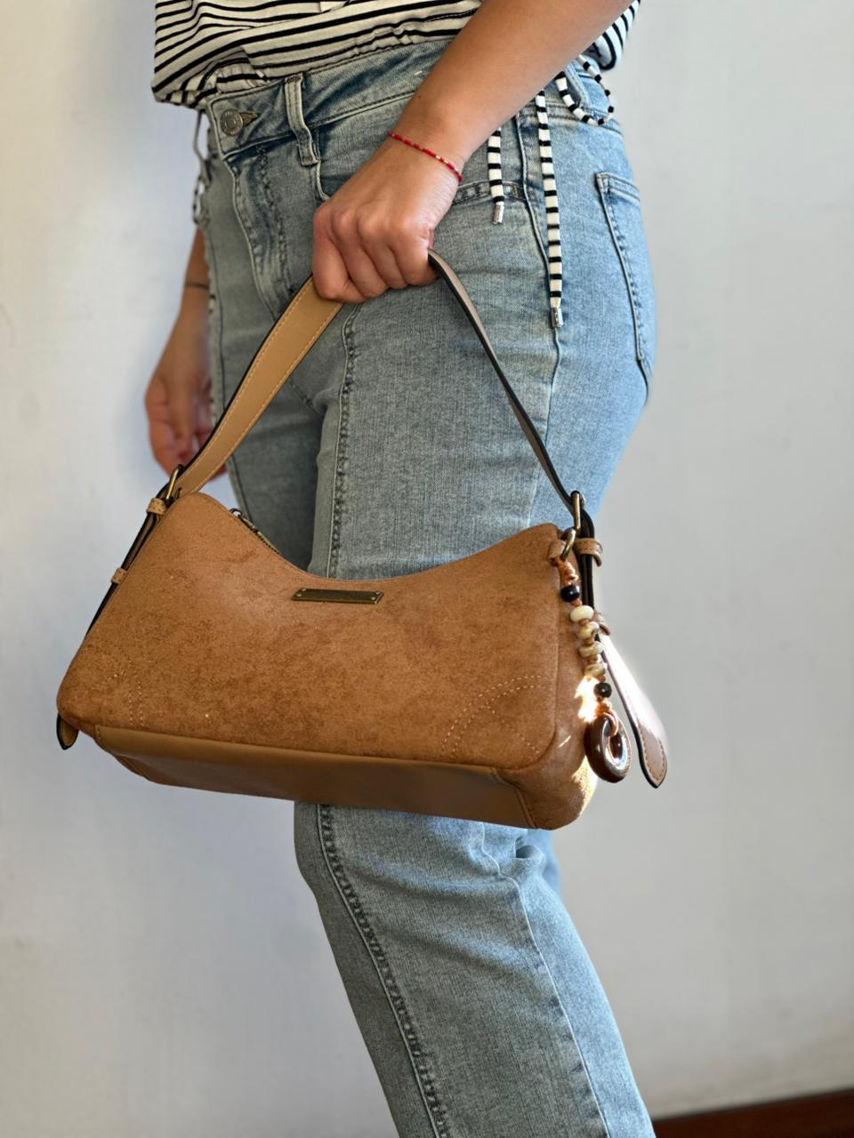 Cartera Brown Suede Boho Shoulder Bag