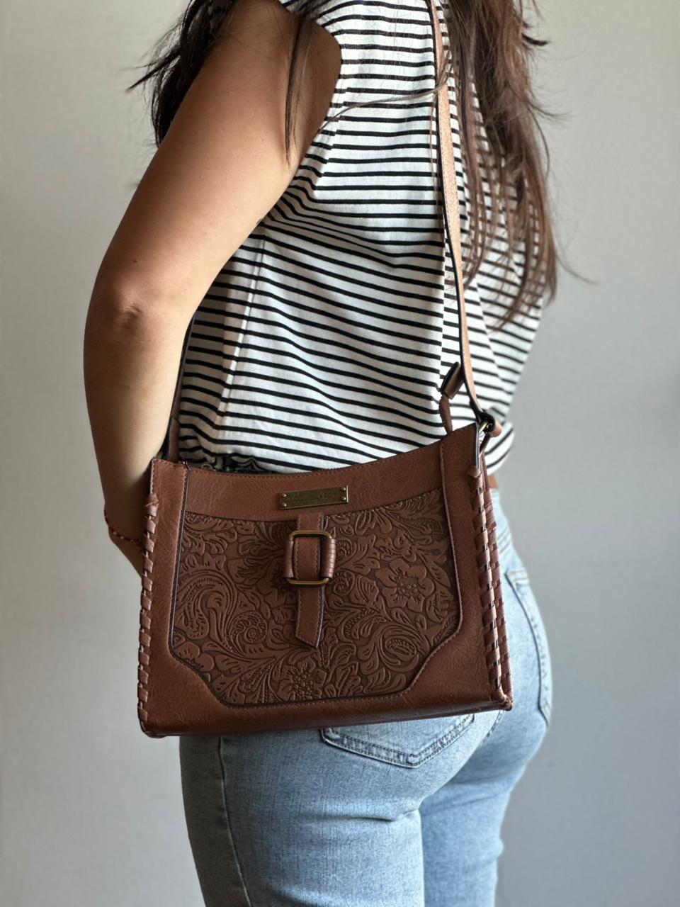 Cartera American Rag Café Boho Crossbody