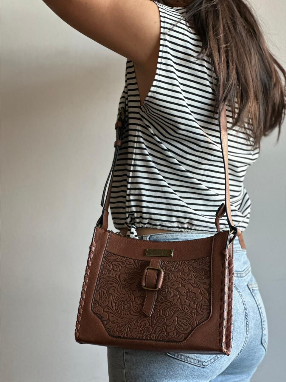 Cartera American Rag Café Boho Crossbody