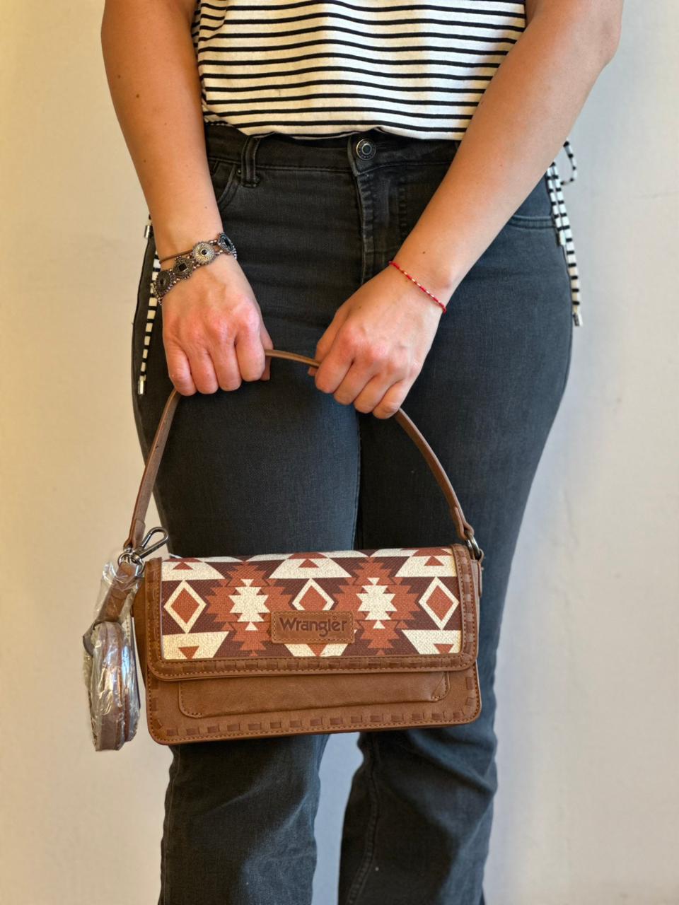 Cartera Hombro Wrangler Aztec Brown