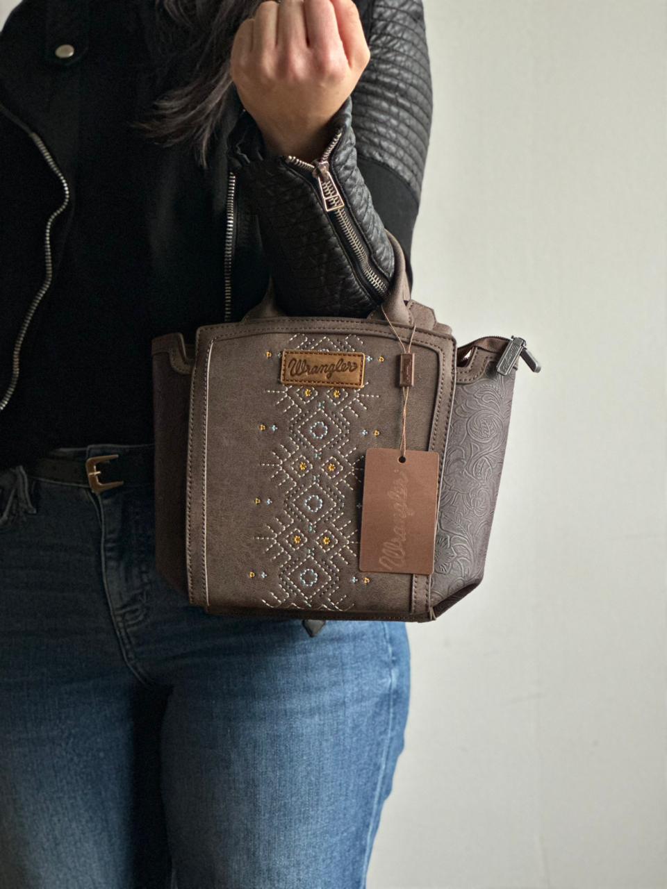 CROSSBODY WRANGLER CAFÉ